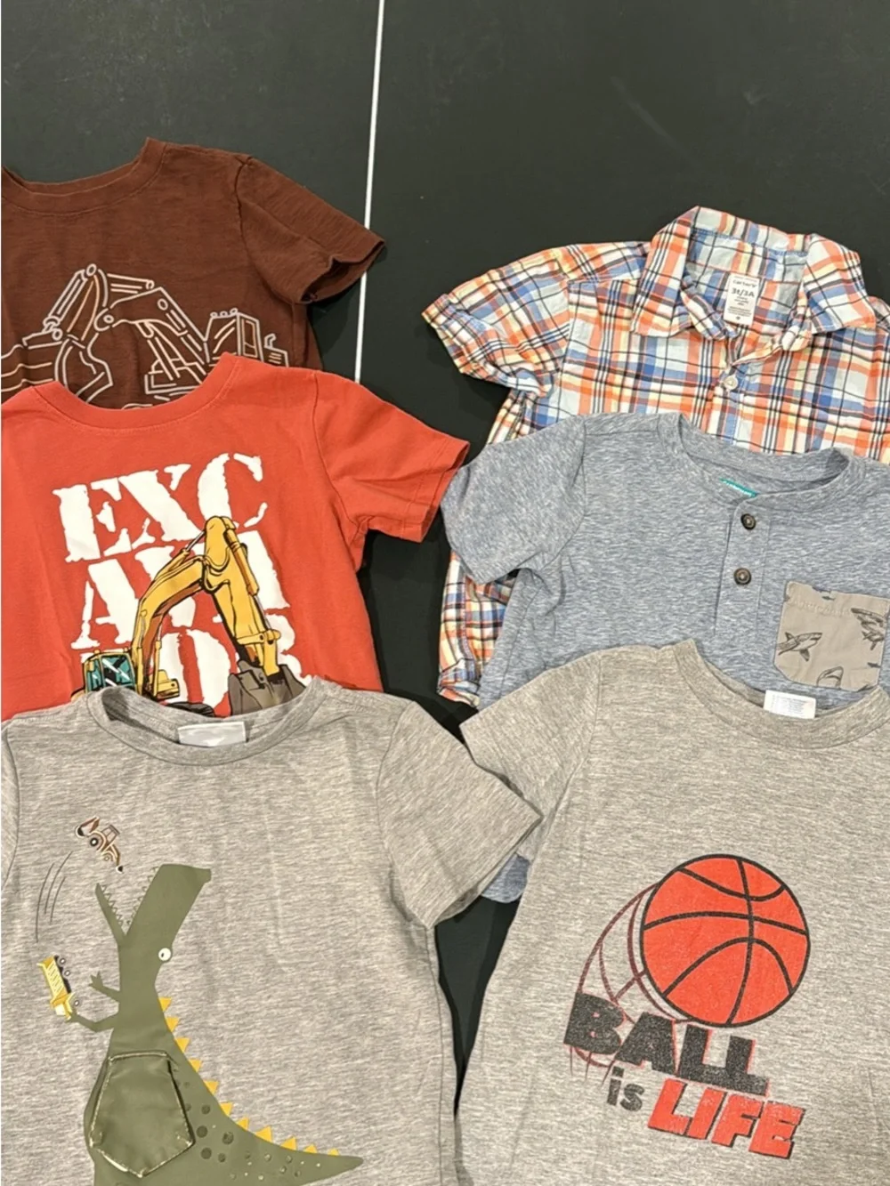Bundle of 6 boys tshirts 3T - Picture 1 of 3